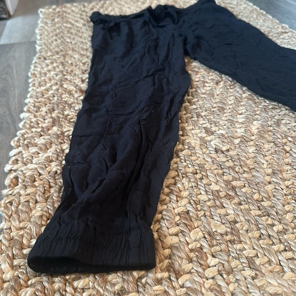 Aritzia Talula Black Los Feliz Jogger Pants size 6 - Picture 4 of 13